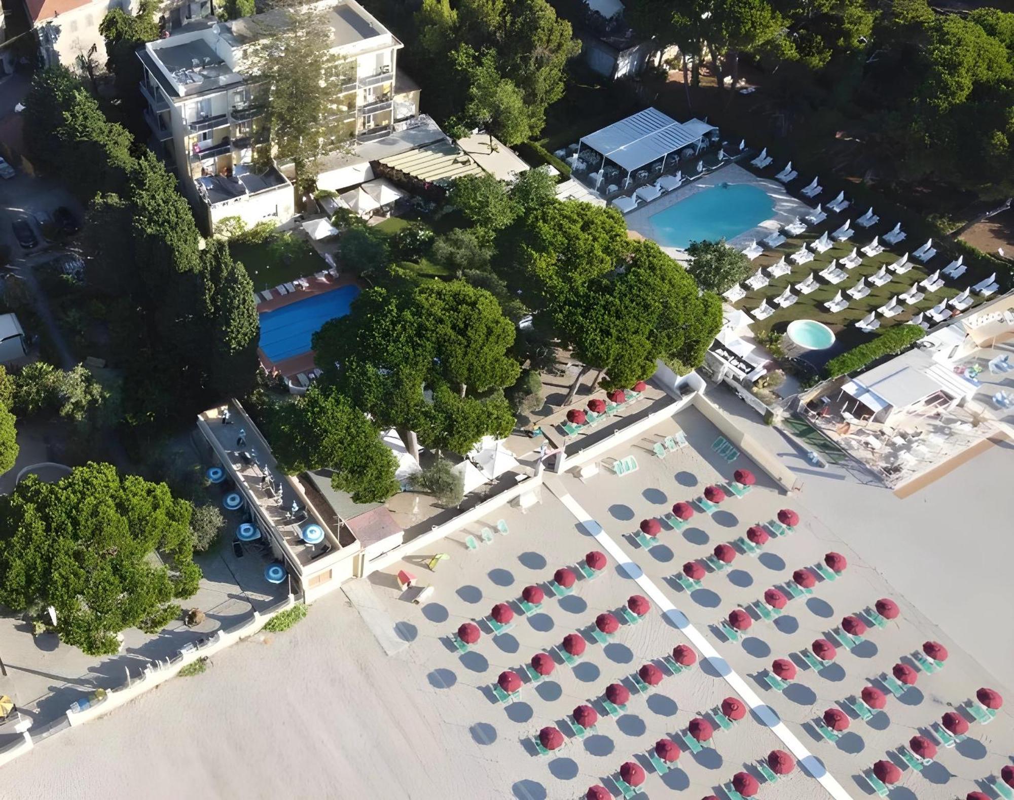 Hotel Eden Park دْيانو مارينا المظهر الخارجي الصورة