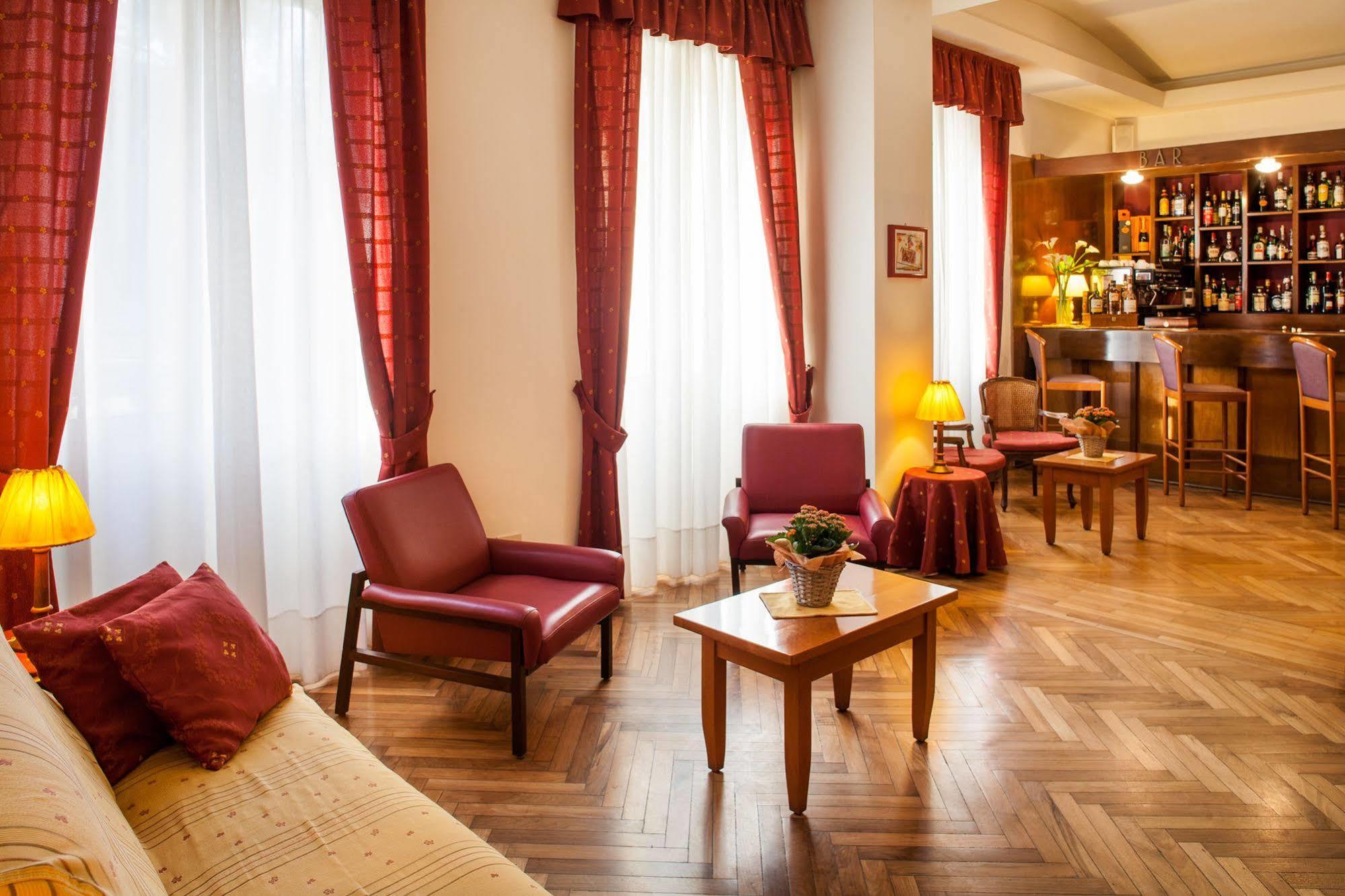 Hotel Eden Park دْيانو مارينا المظهر الخارجي الصورة